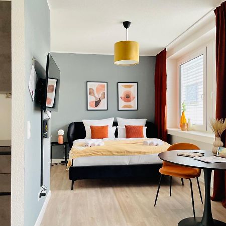 Klassen Stay - Exklusives Apartment Am Hbf - Kueche, Netflix, Kingsizebett Coblenza Exterior foto