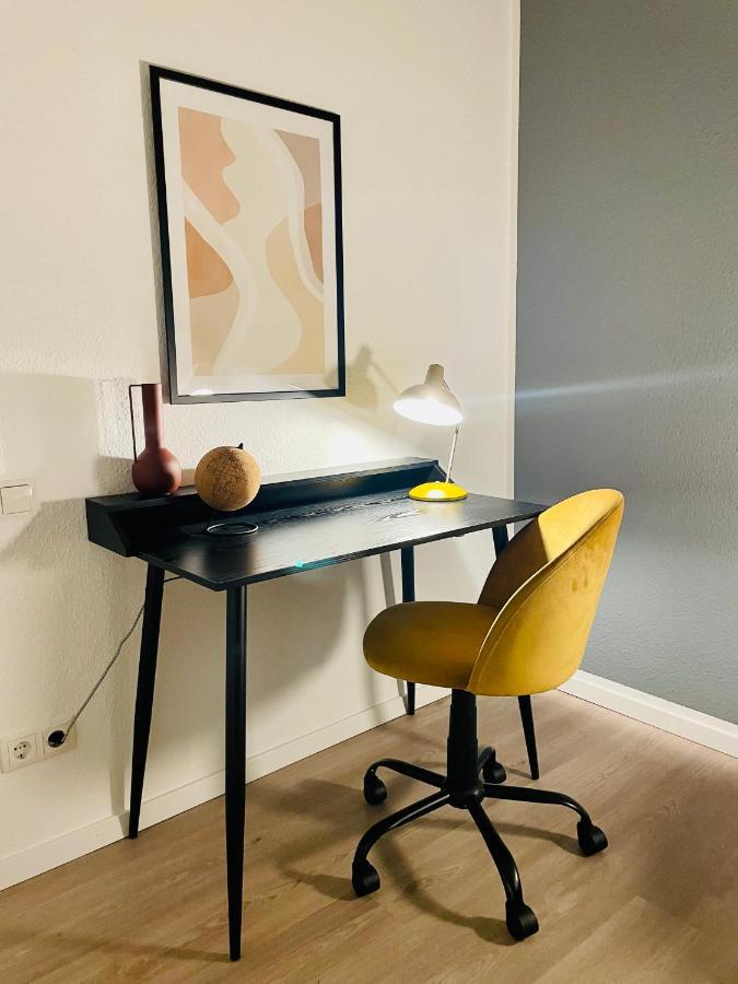 Klassen Stay - Exklusives Apartment Am Hbf - Kueche, Netflix, Kingsizebett Coblenza Exterior foto